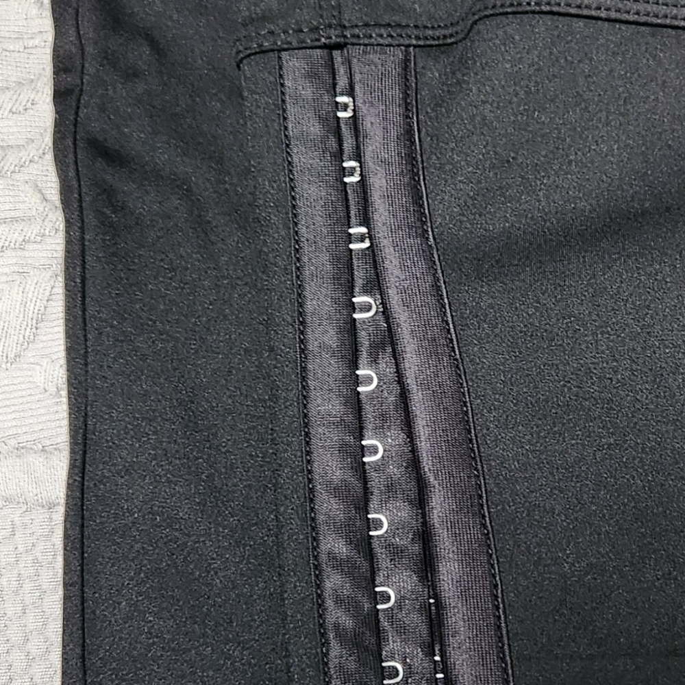Corset like leggings - Picture 3 of 4
